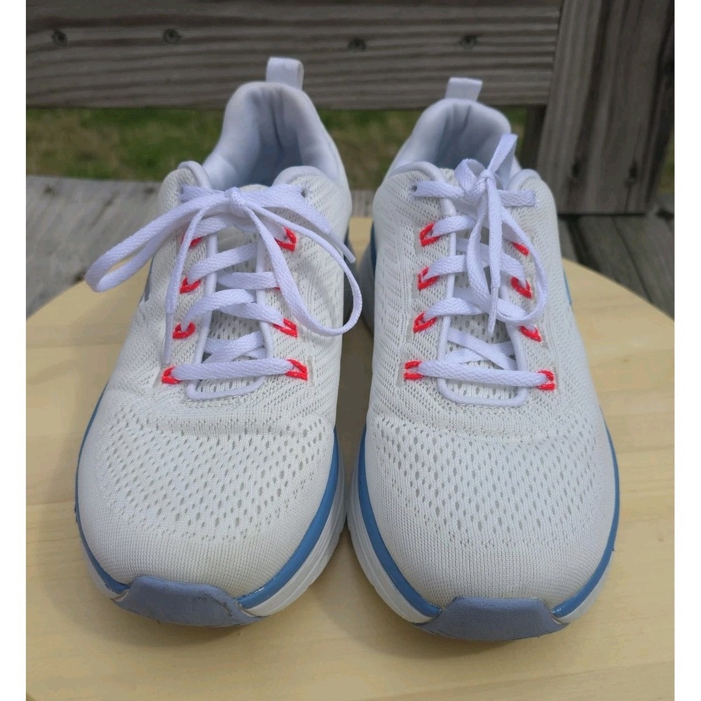 Skechers Womens D Lux Walker 149368 White Running Shoes‎ Sneakers Size 9.5